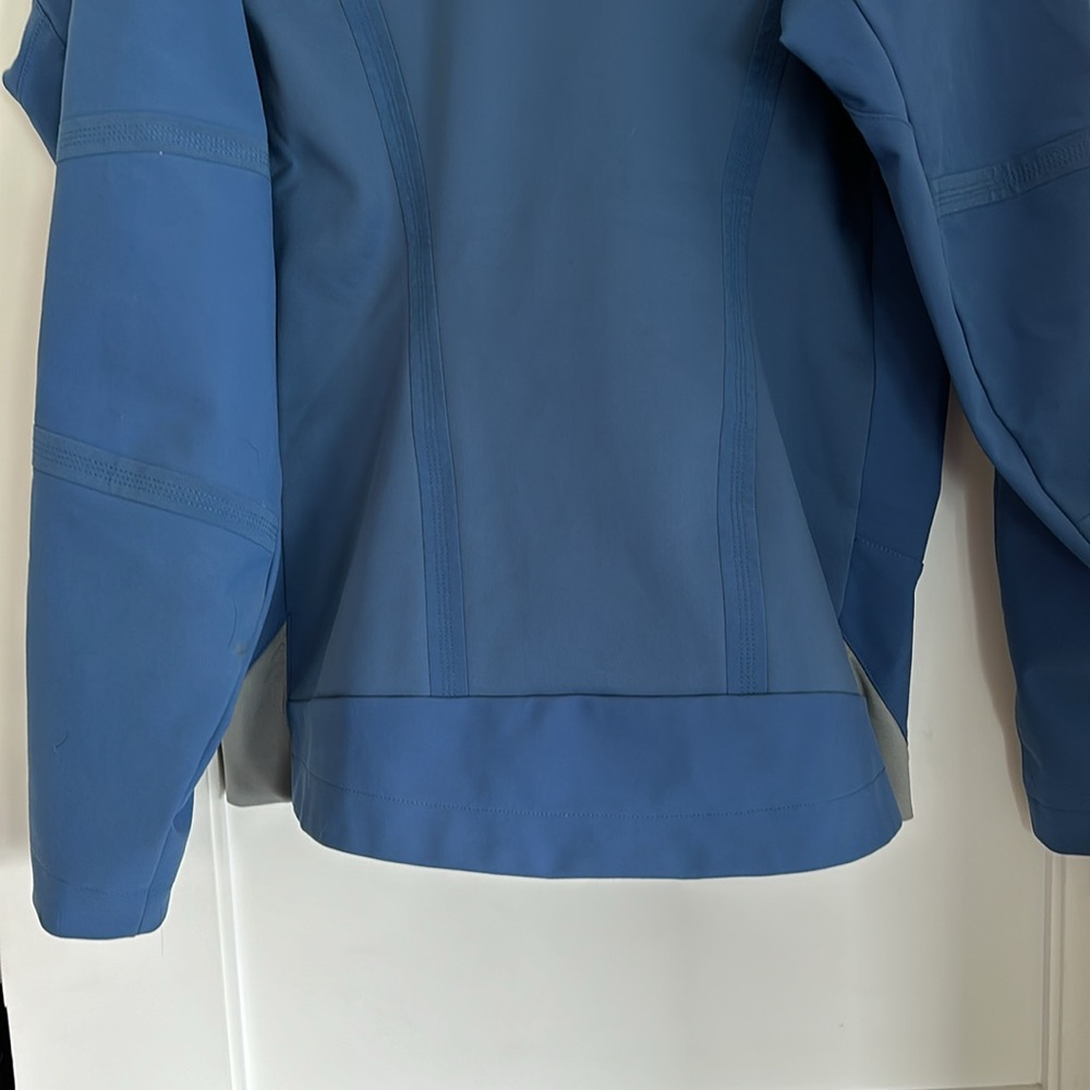 The North Face Summit Series jacket - Picture 6 of 9